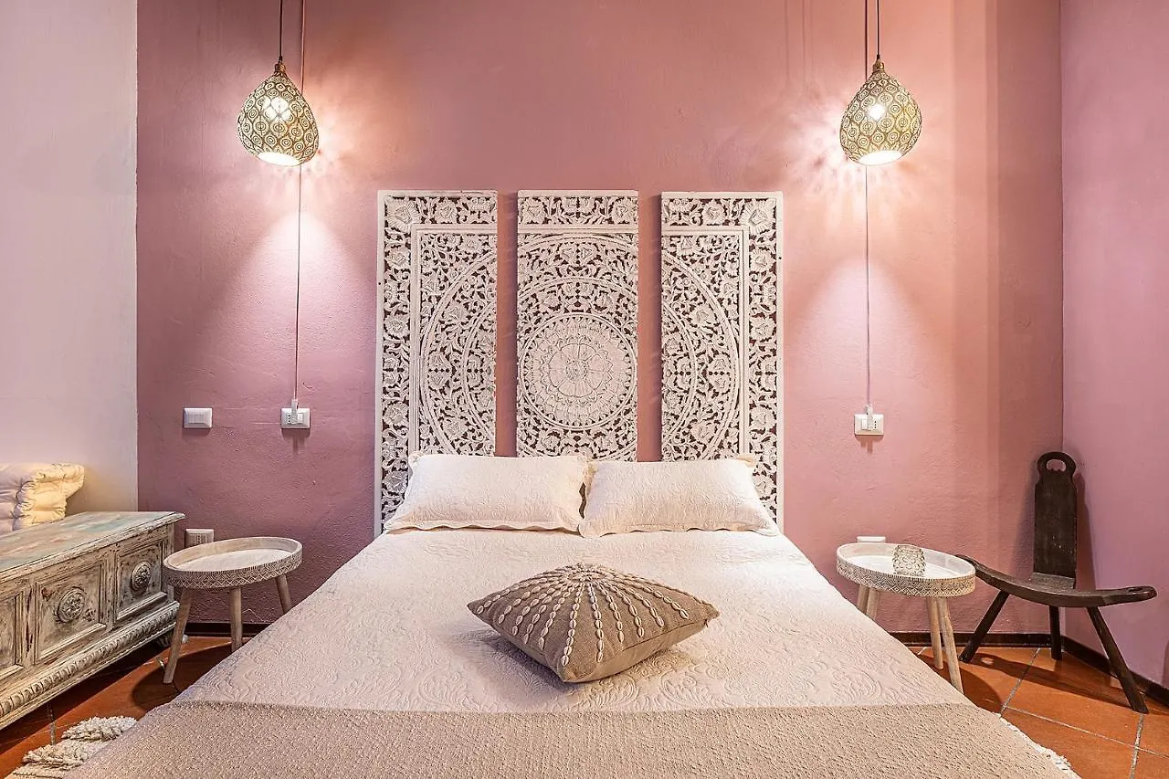 Guest house White & Gold Suite Verona