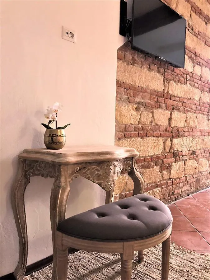 White & Gold Suite Verona Guest house